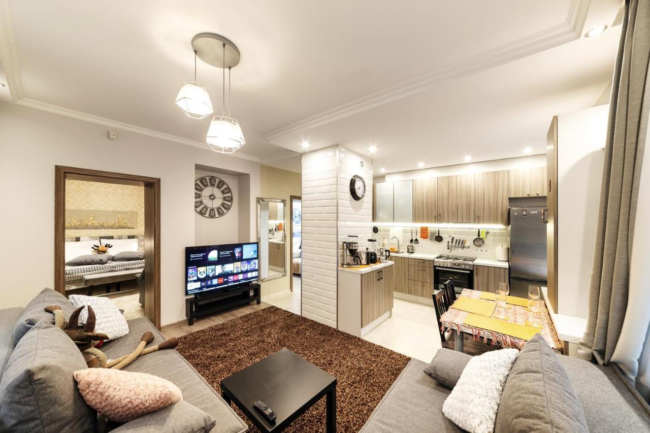 Parkcosylux Two Bedrooms Apart Free Parking Riga Ngoại thất bức ảnh
